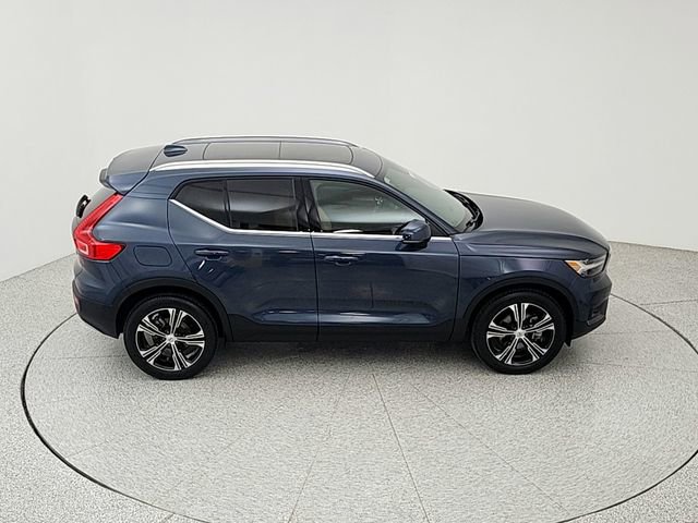 Certified 2022 Volvo XC40 T5 Inscription w/ Advanced Package AWD/4WD image 12