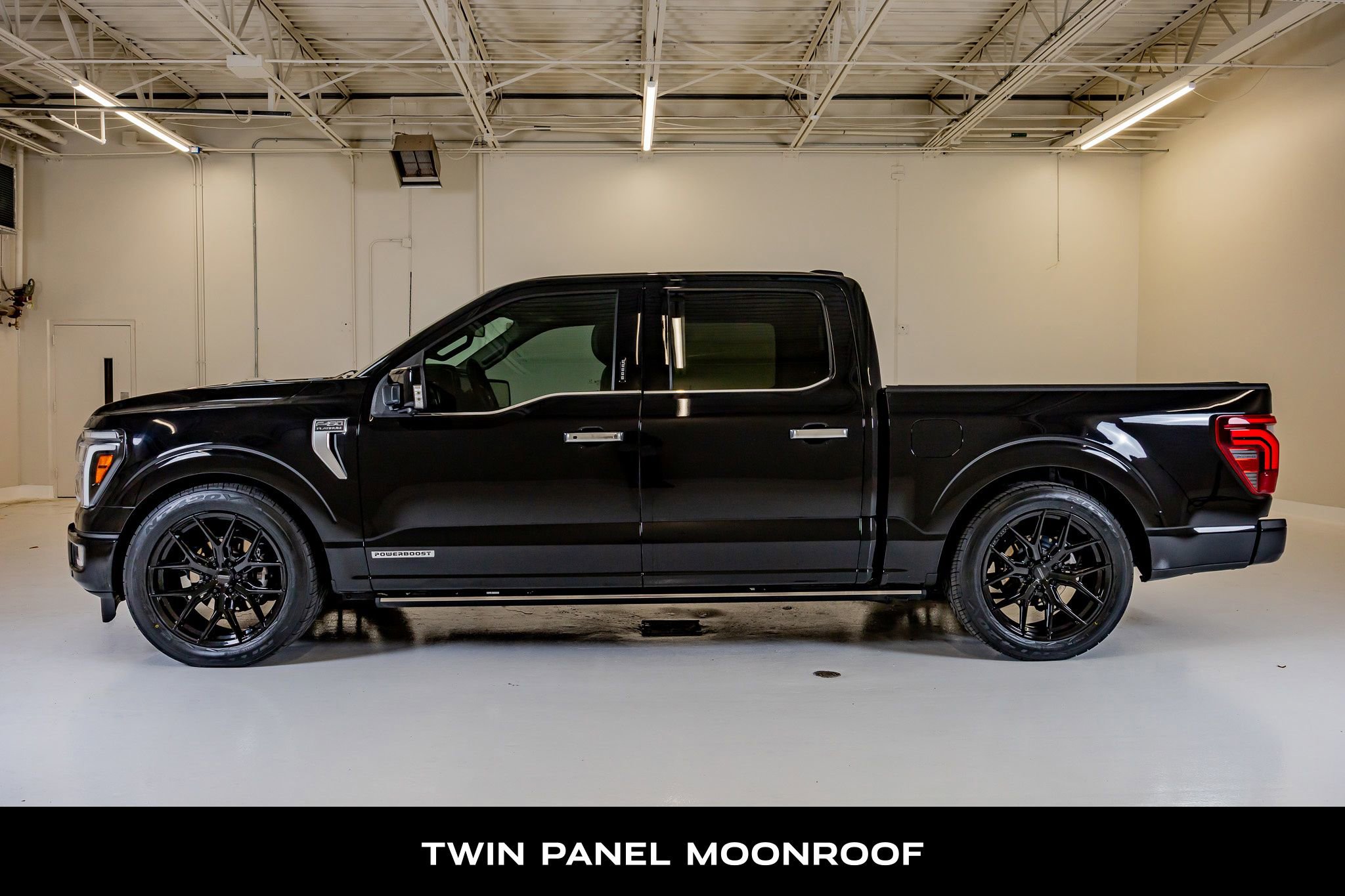 Used 2024 Ford F150 Platinum w/ Equipment Group 703A Plus AWD/4WD image 6