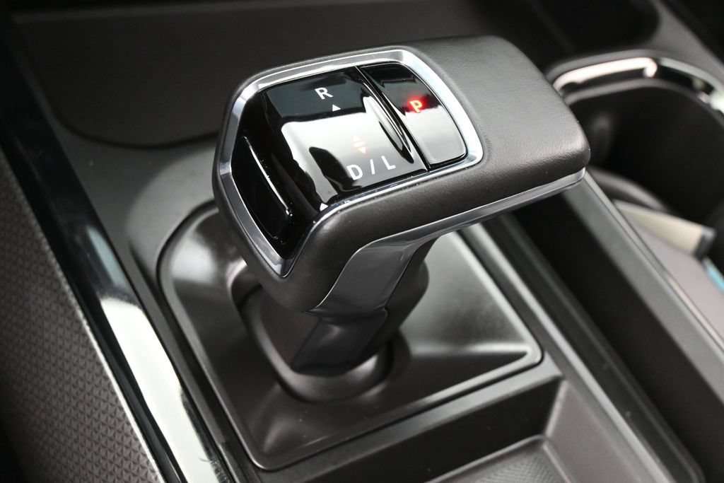 Used 2024 Chevrolet Silverado 1500 ZR2 w/ Technology Package AWD/4WD image 31