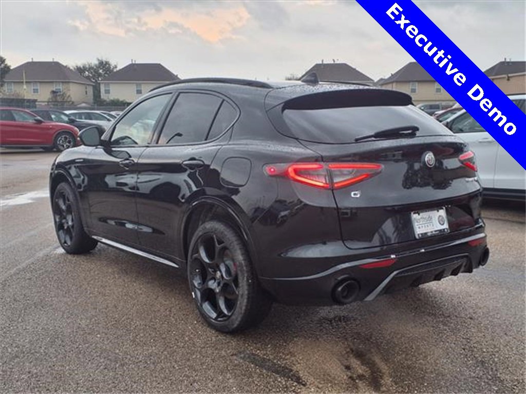 New 2025 Alfa Romeo Stelvio Sprint w/ Veloce Package image 9