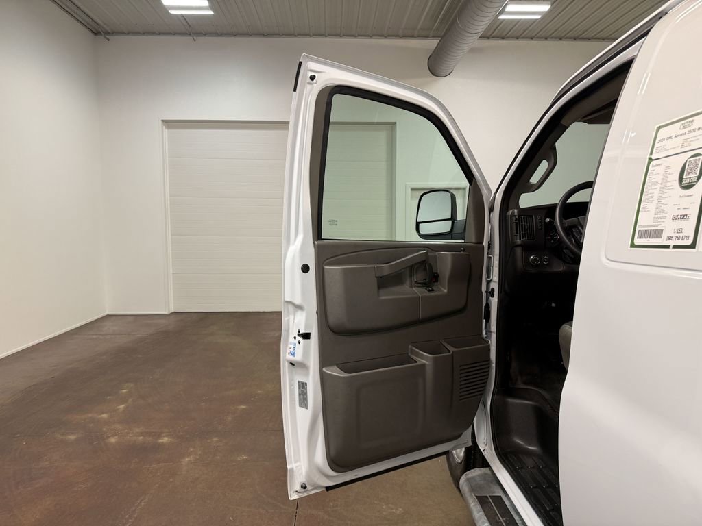Used 2024 GMC Savana 2500 w/ Driver Convenience Package image 52