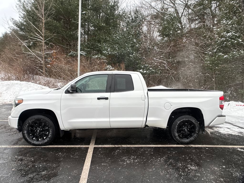 Used 2019 Toyota Tundra SR5 image 2