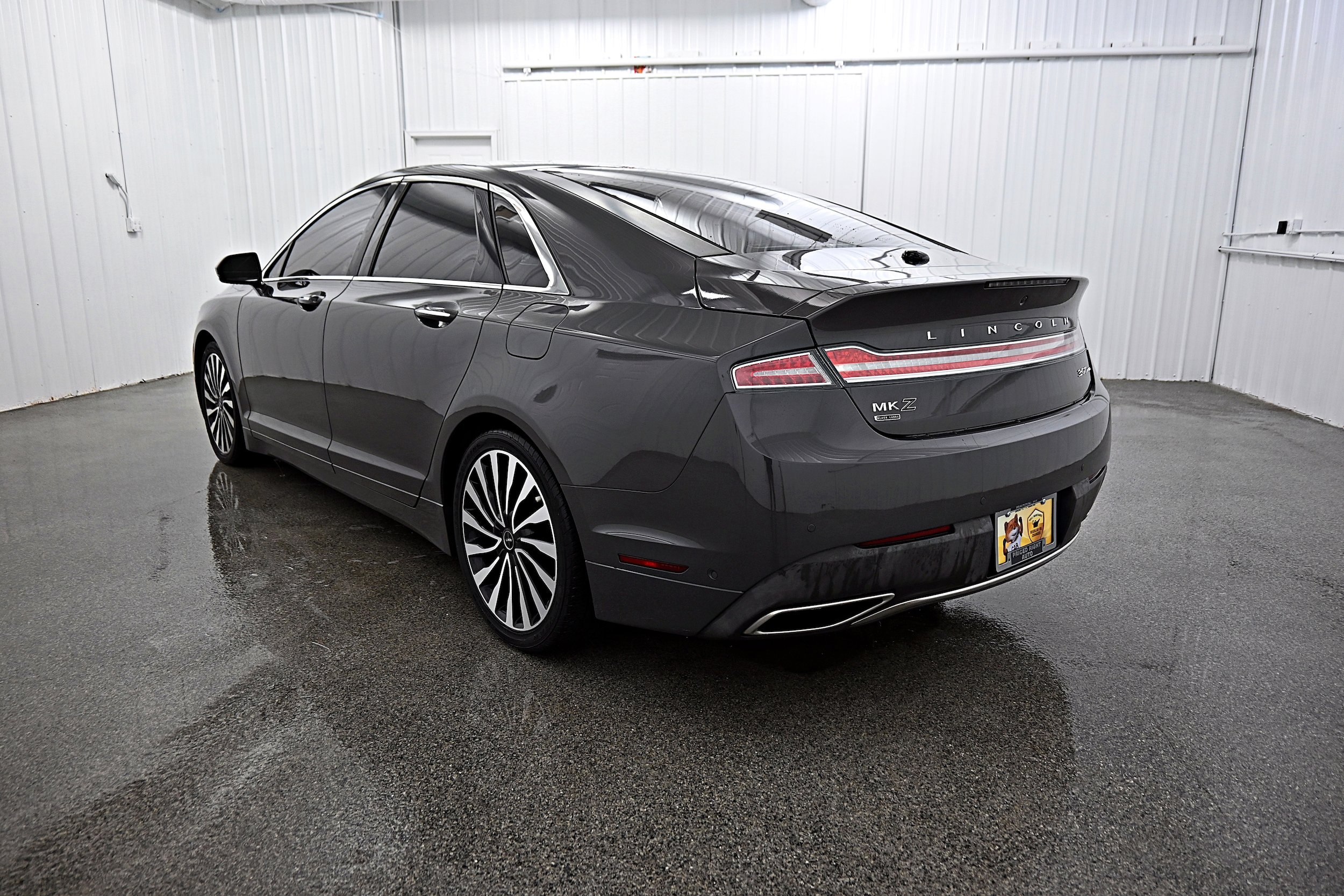 Used 2017 Lincoln MKZ Black Label w/ Technology Package image 34
