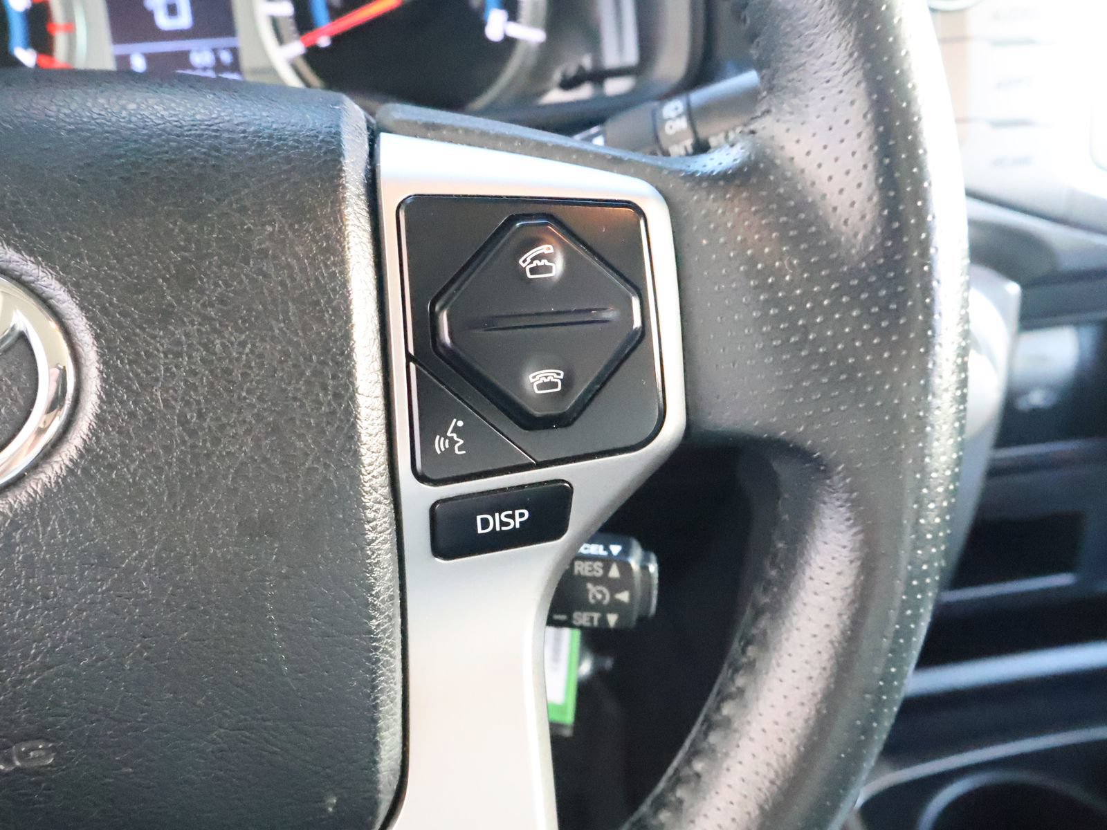 Used 2016 Toyota 4Runner SR5 Premium AWD/4WD image 33