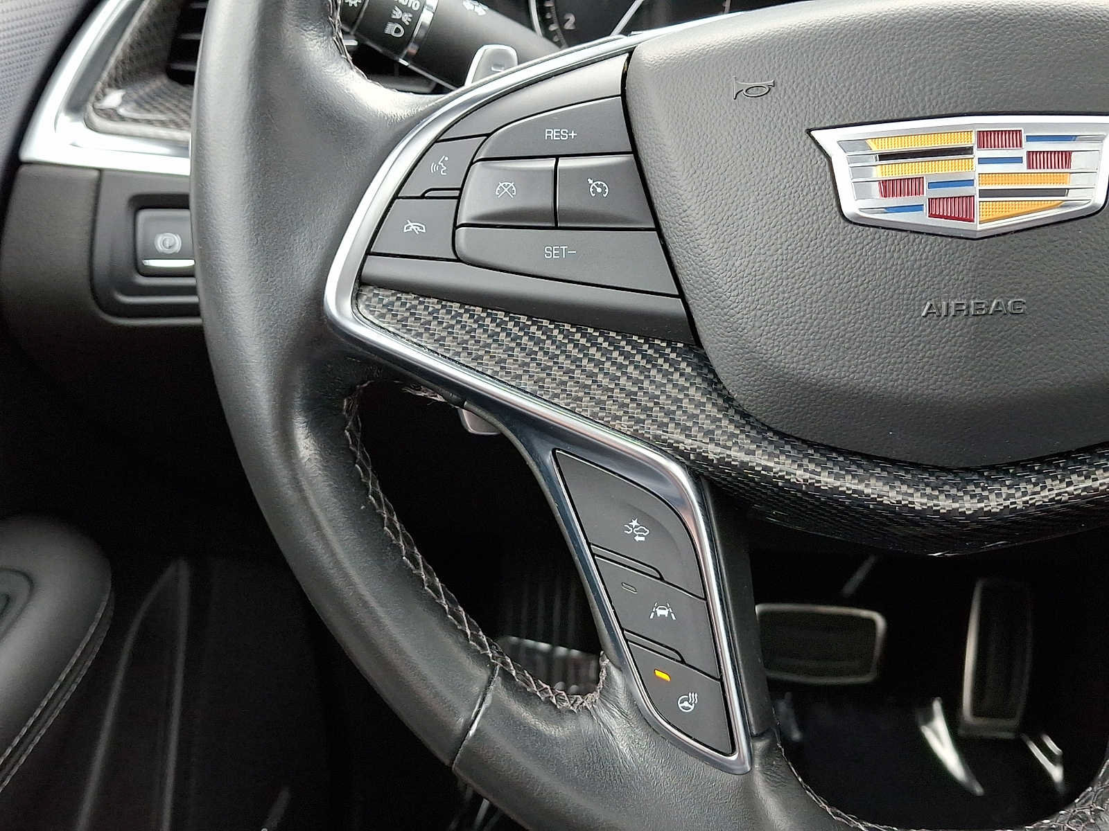 Certified 2023 Cadillac XT5 Sportv AWD/4WD image 28