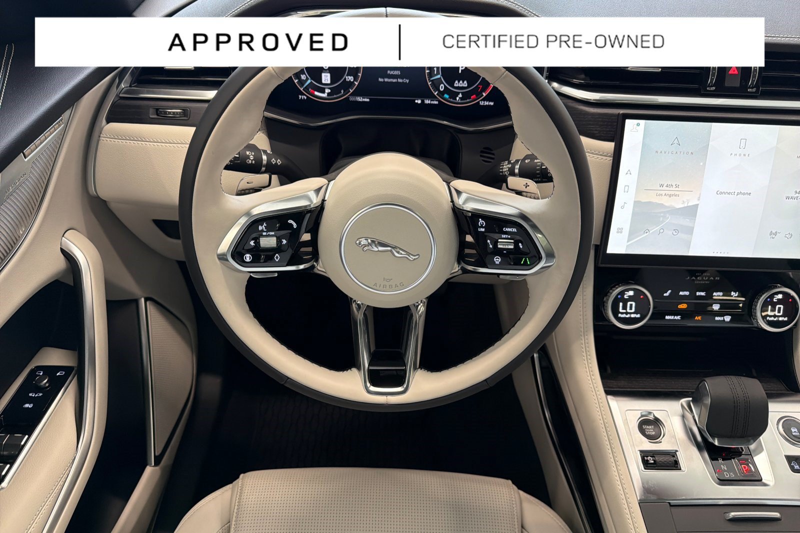 Used 2025 Jaguar F-PACE R-Dynamic S AWD/4WD image 27