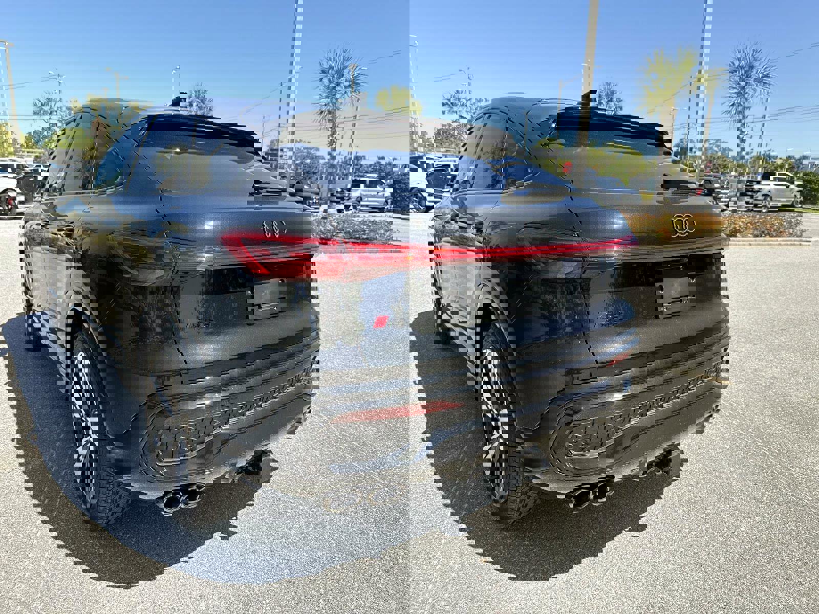 New 2026 Audi SQ5 Premium Plus image 9