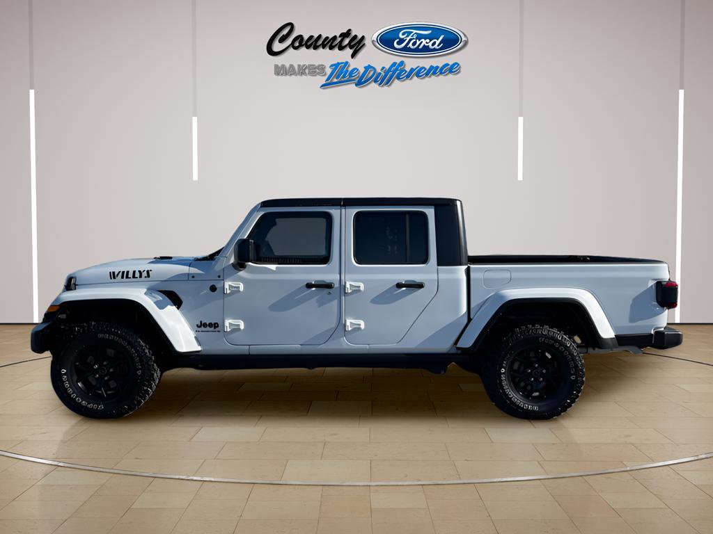 Used 2024 Jeep Gladiator Willys image 3