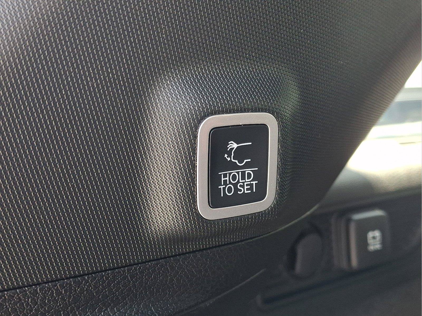 Used 2025 Jeep Grand Cherokee Summit AWD/4WD image 27