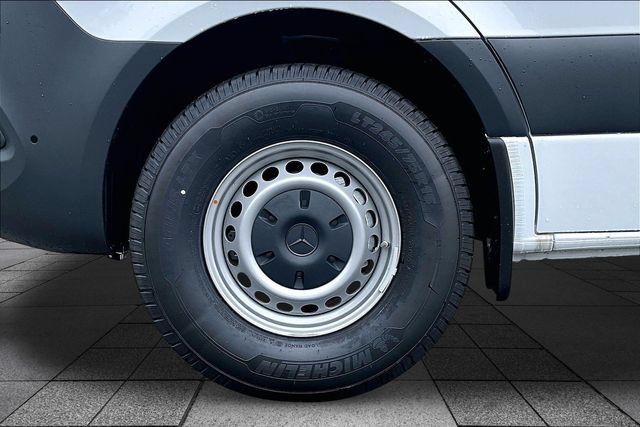New 2026 Mercedes-Benz Sprinter 2500 image 15