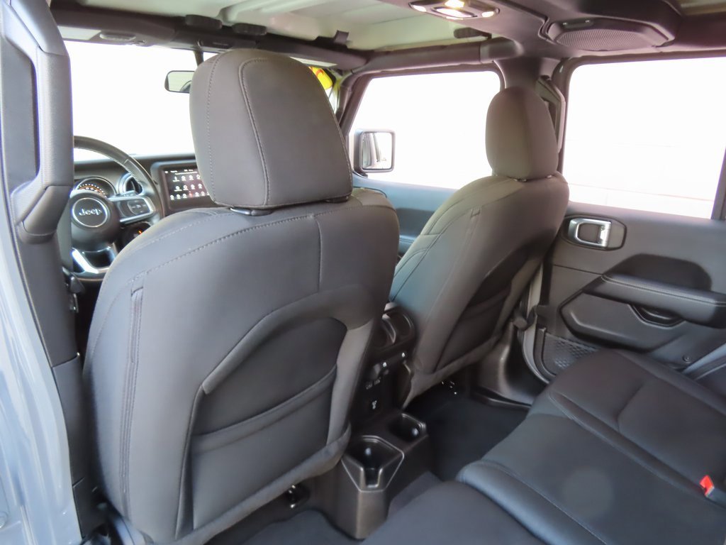 Used 2021 Jeep Wrangler Unlimited Sahara image 26