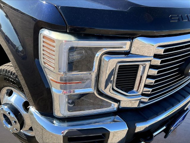 Used 2022 Ford F350 Lariat w/ Lariat Ultimate Package AWD/4WD image 31