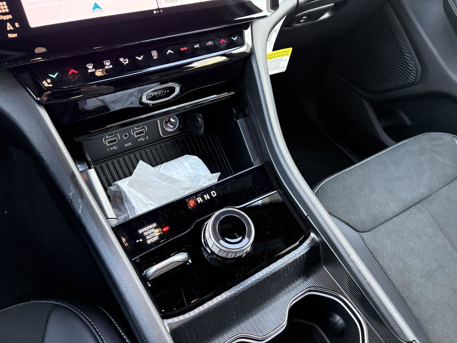 New 2026 Jeep Grand Cherokee Altitude image 15