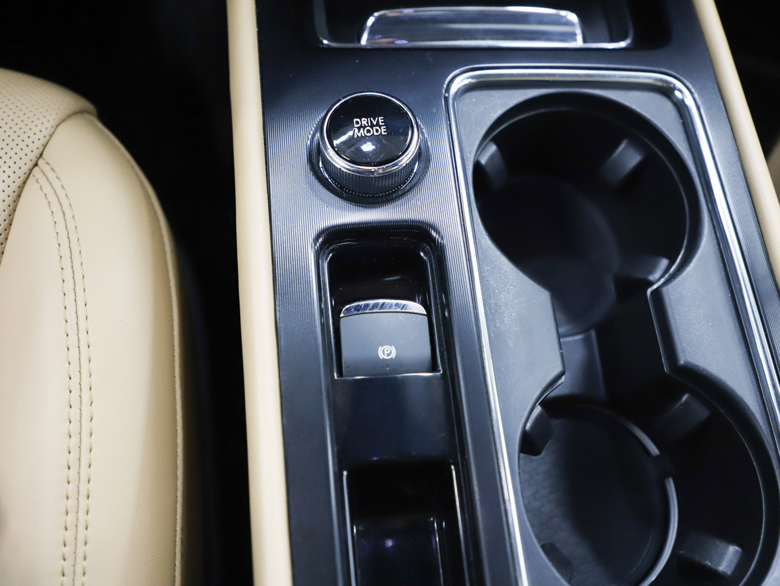 Used 2020 Lincoln Corsair Reserve image 26