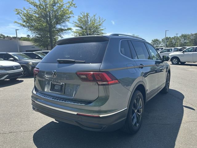 Certified 2023 Volkswagen Tiguan SE image 5