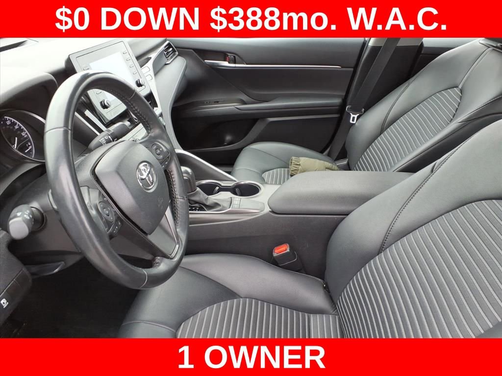Used 2024 Toyota Camry SE image 13