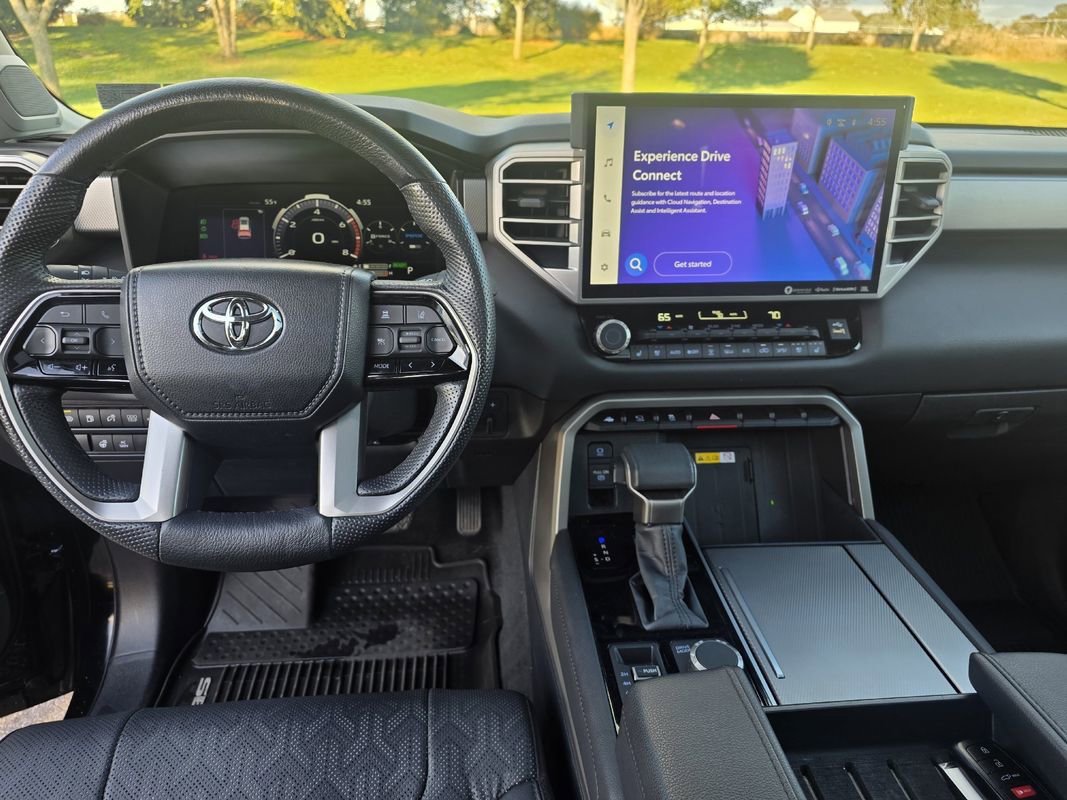 Used 2024 Toyota Sequoia Limited image 23