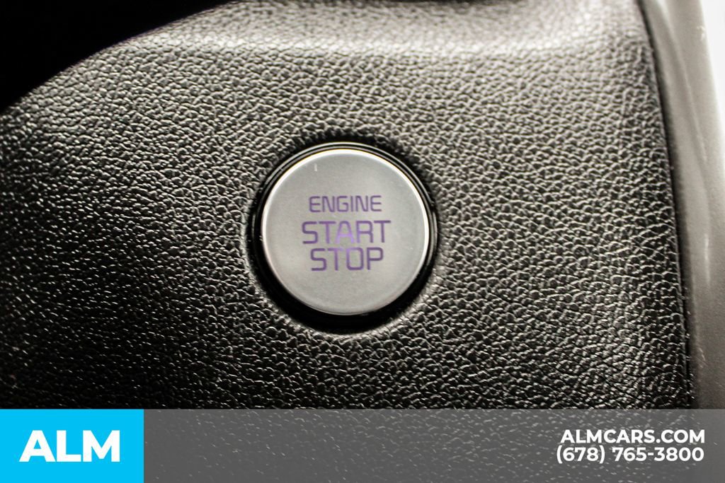 Used 2022 Kia Sorento S image 28