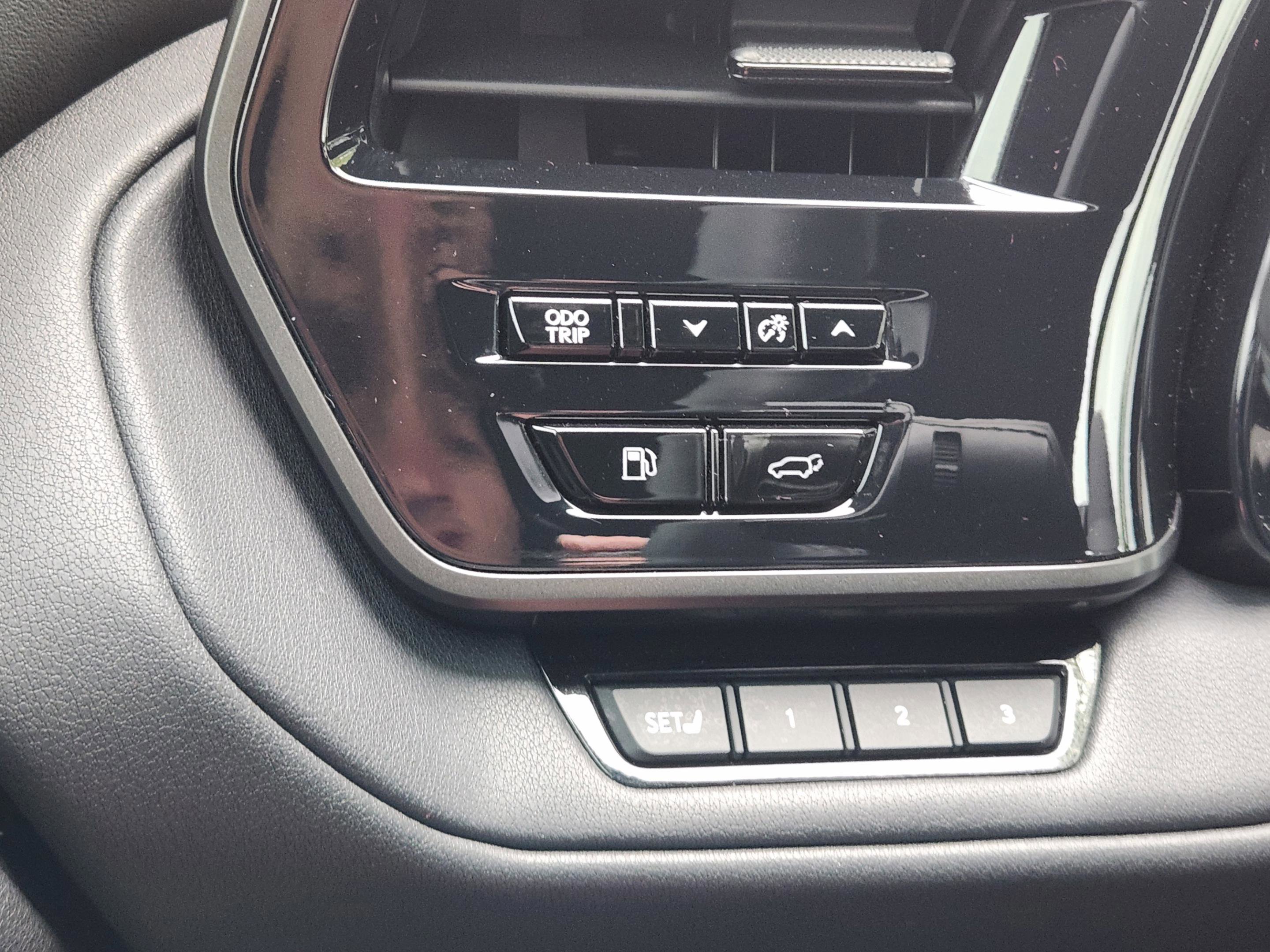 Certified 2025 Lexus TX 350 FWD w/ Technology Package image 15