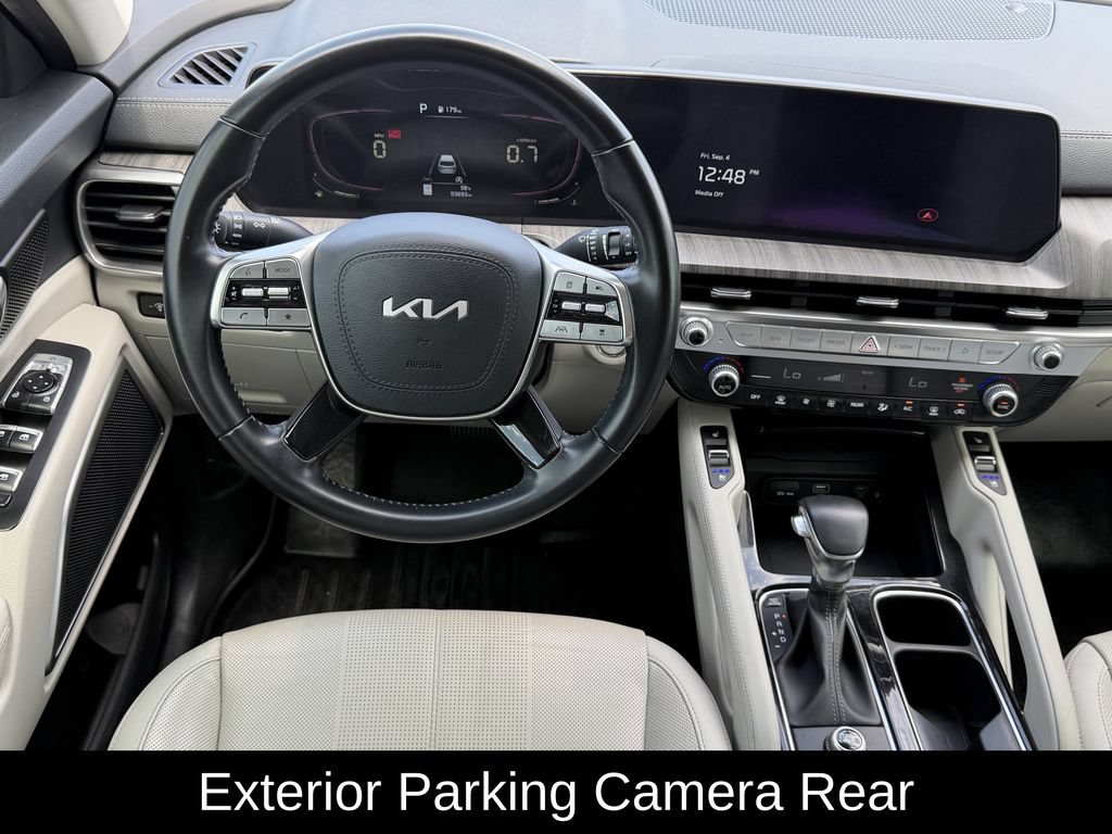 Used 2023 Kia Telluride EX w/ EX Captain's Chair Package FWD image 13