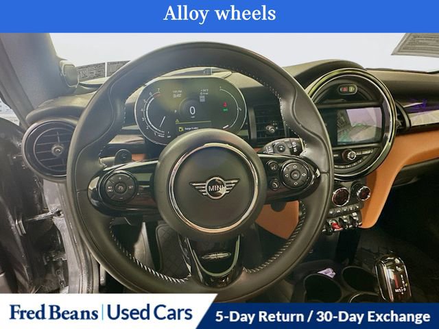 Used 2021 MINI Cooper S image 13
