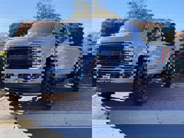 New 2026 Ford F250 Lariat w/ Black Appearance Package image 25