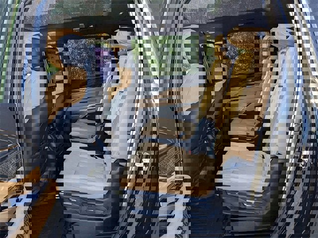 New 2025 Cadillac Escalade IQ Luxury 2 image 16