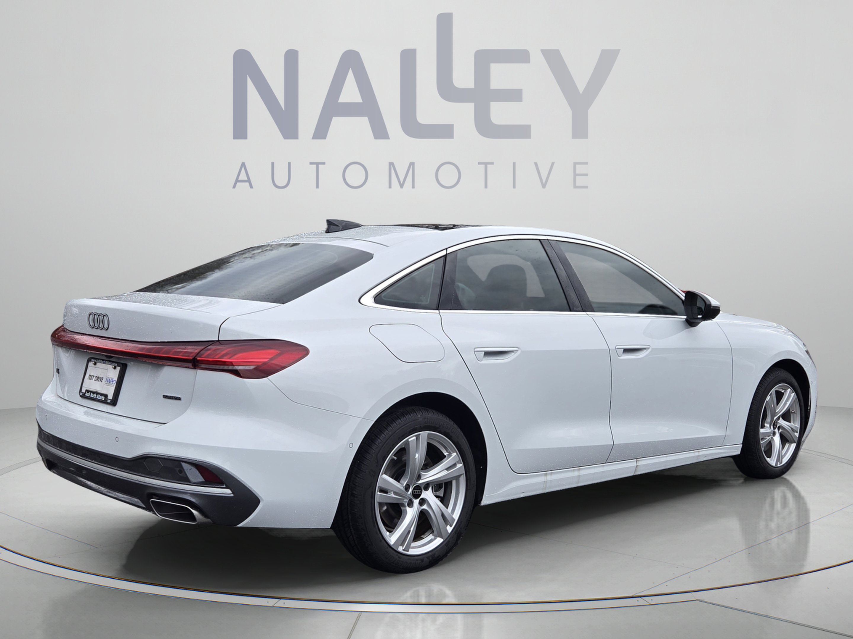 Used 2025 Audi A5 2.0T Premium AWD/4WD image 6