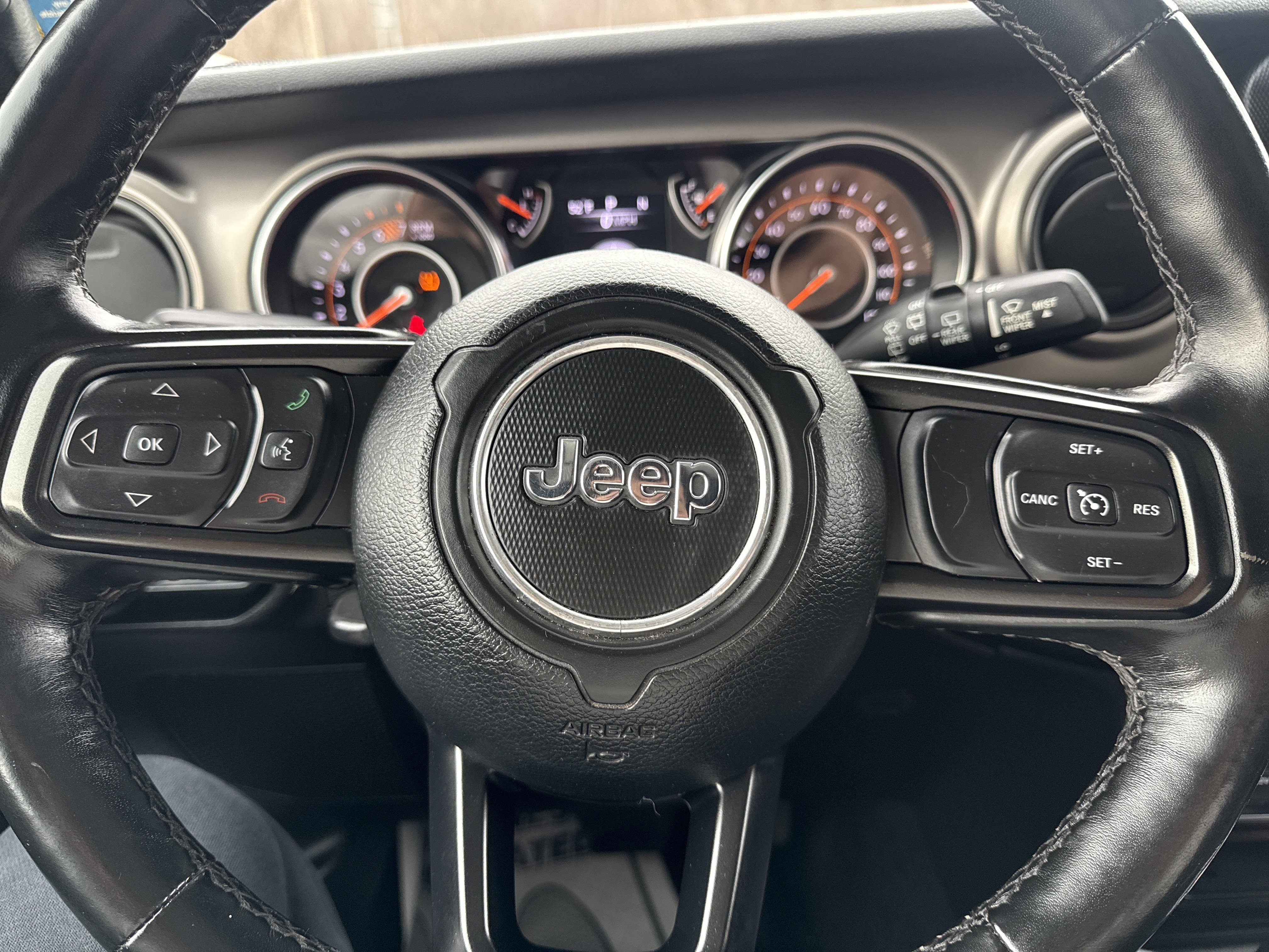 Used 2020 Jeep Wrangler Sport AWD/4WD image 10