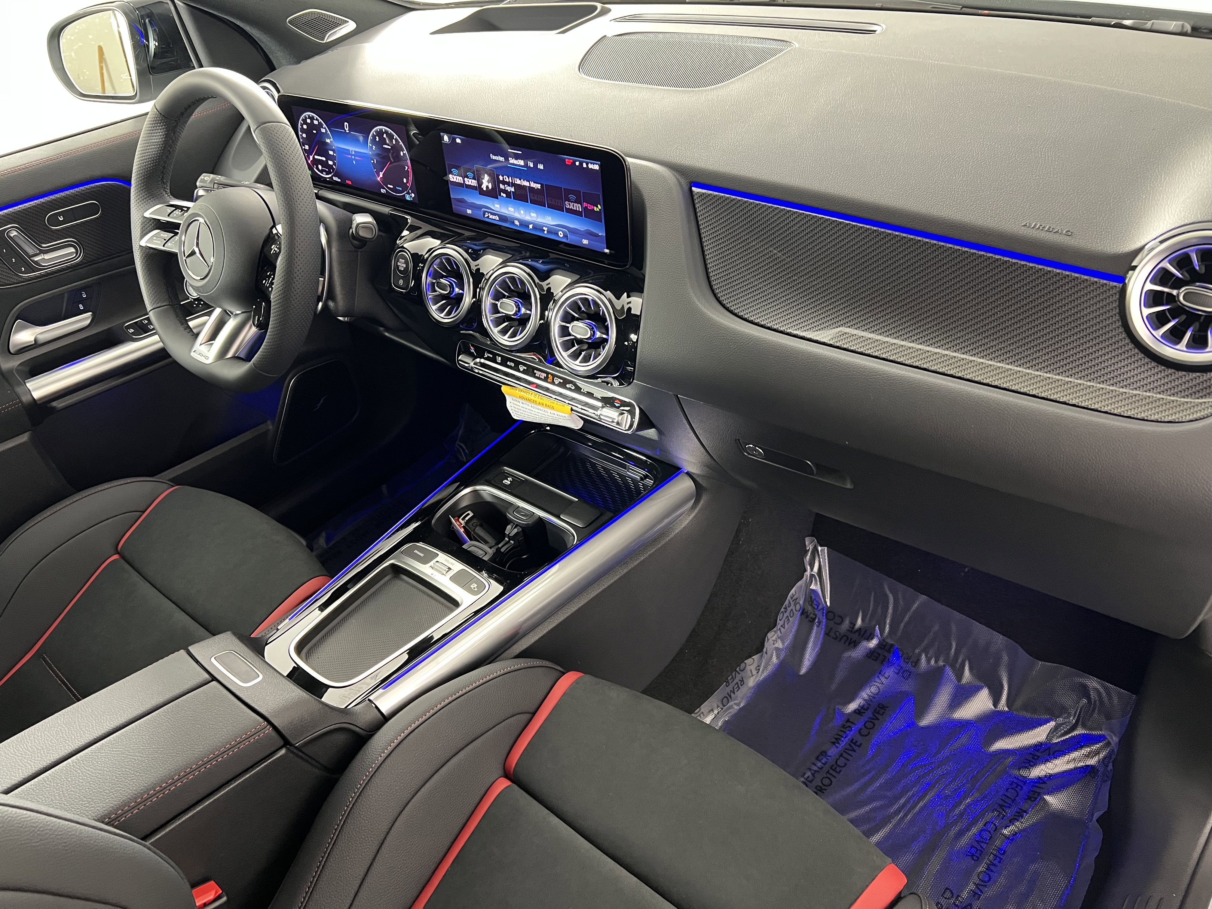 New 2026 Mercedes-Benz GLA 35 AMG 4MATIC image 27