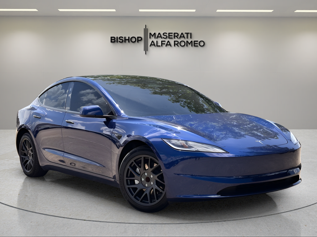 Used 2024 Tesla Model 3 Standard Range RWD image 1