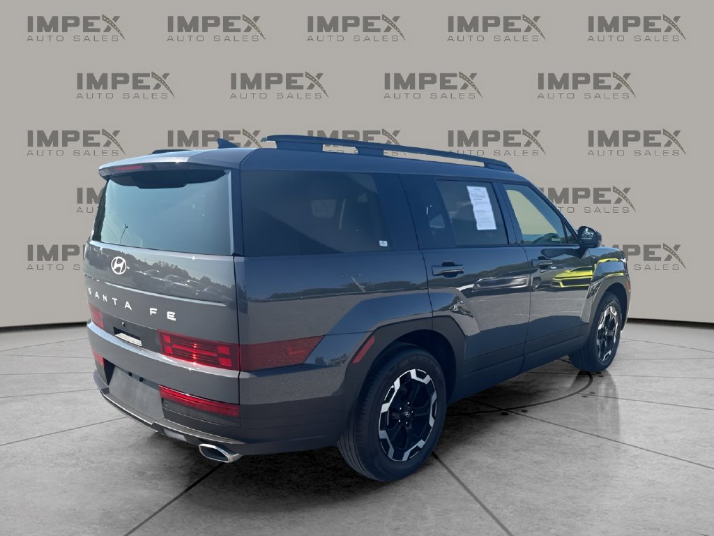 Used 2026 Hyundai Santa Fe SEL FWD image 5