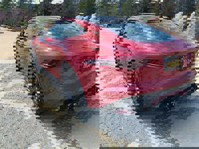 Used 2017 Jaguar F-TYPE R image 13