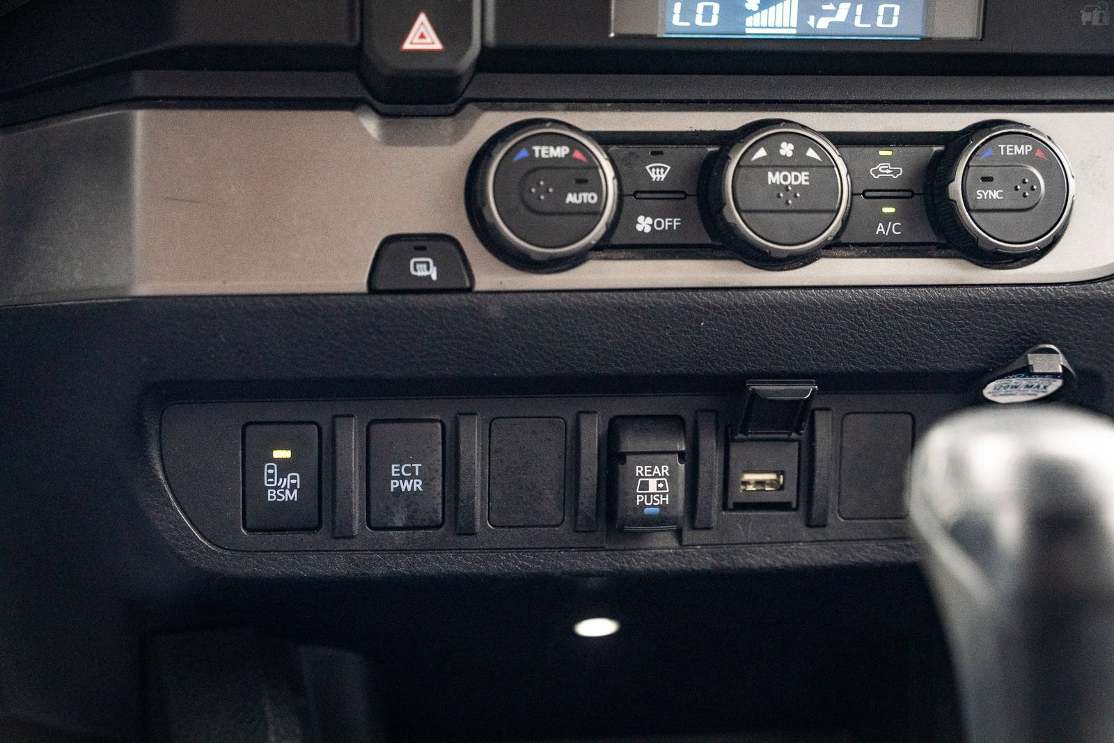 Used 2022 Toyota Tacoma SR5 w/ Technology Package RWD image 30