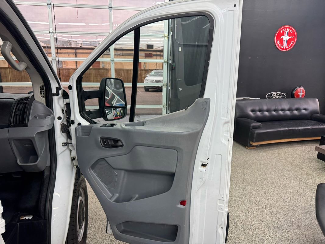 Used 2017 Ford Transit 350 XL RWD image 8