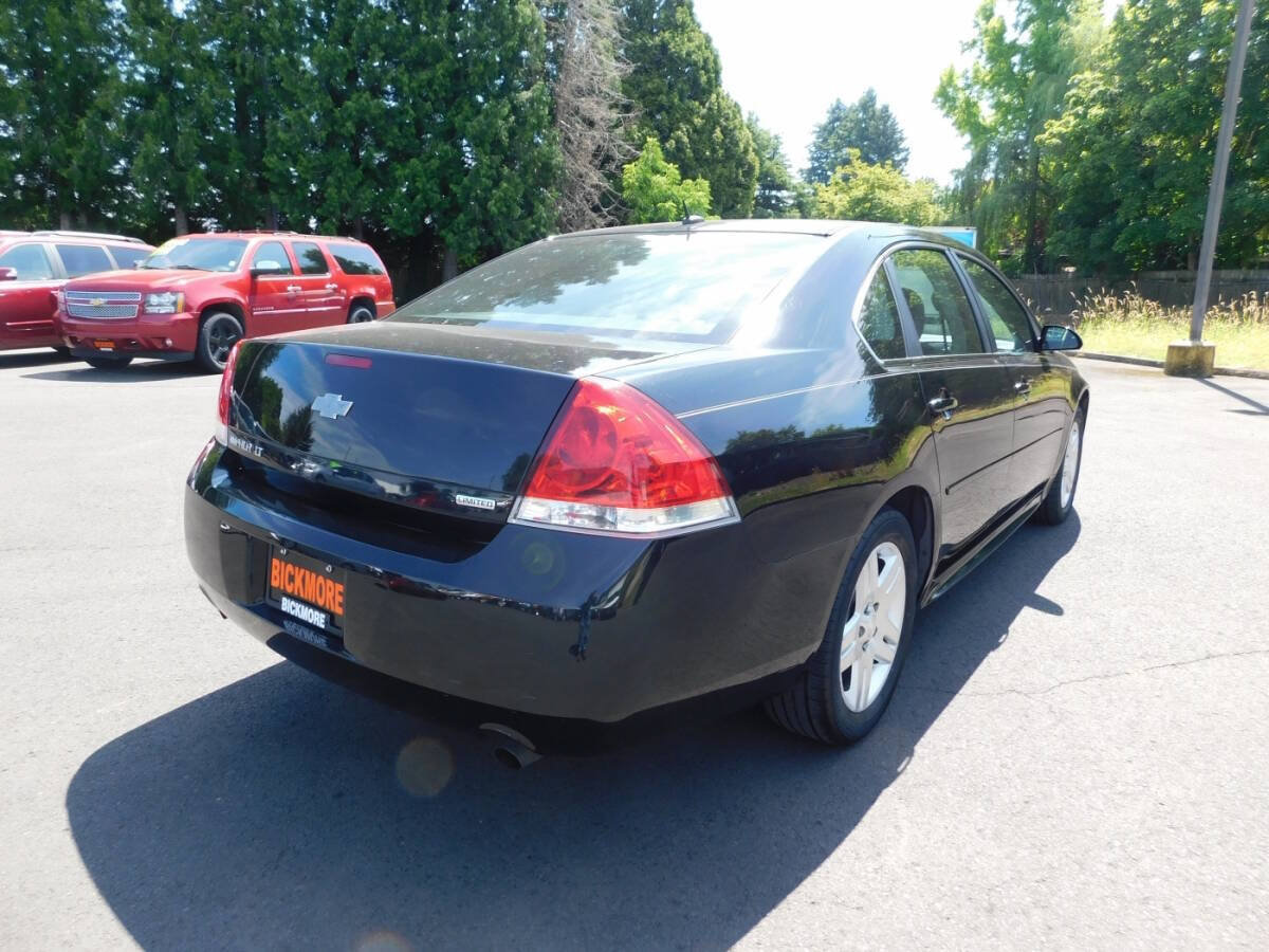 Used 2015 Chevrolet Impala LT w/ LT Sunroof Package FWD image 2