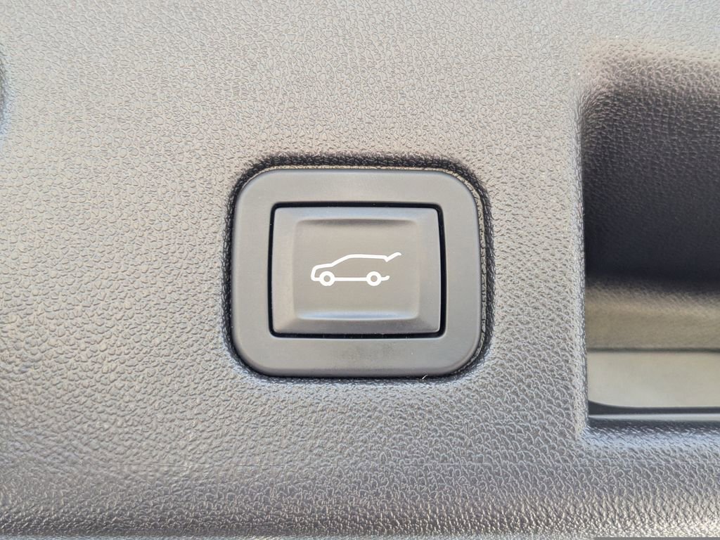 Used 2019 Chevrolet Equinox Premier image 14