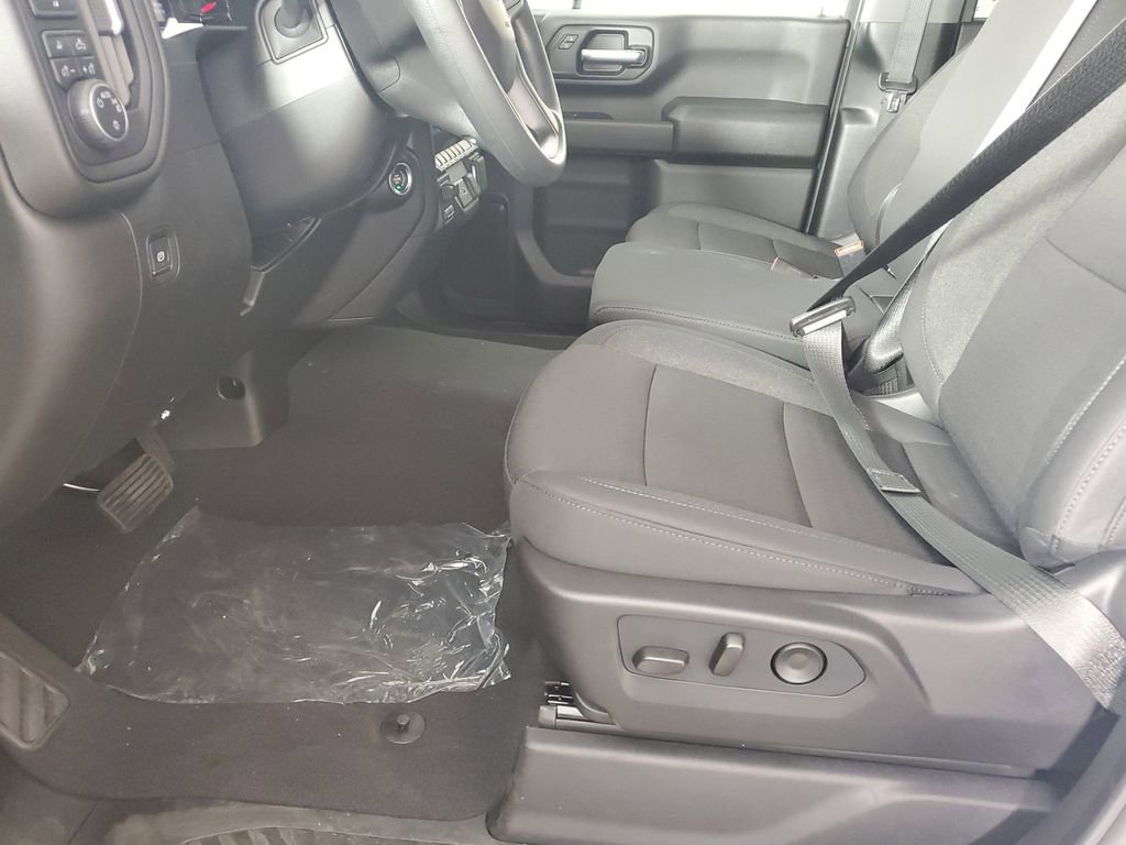 New 2026 Chevrolet Silverado 2500 Custom w/ Custom Value Package image 11