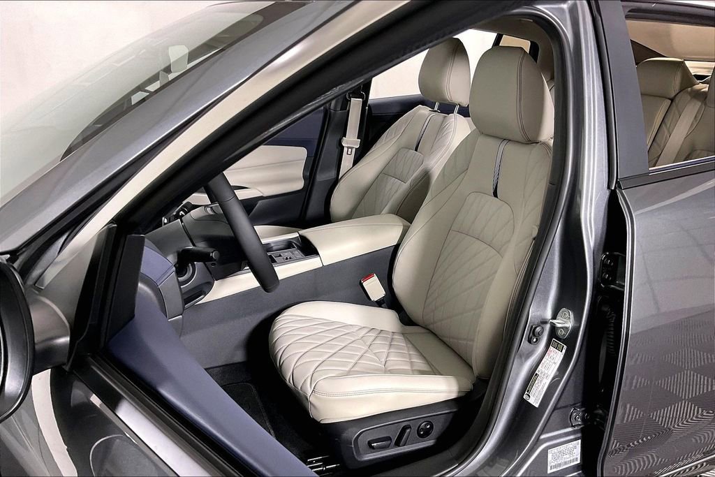 New 2026 Nissan Sentra SL w/ Floor Mat Package FWD image 14