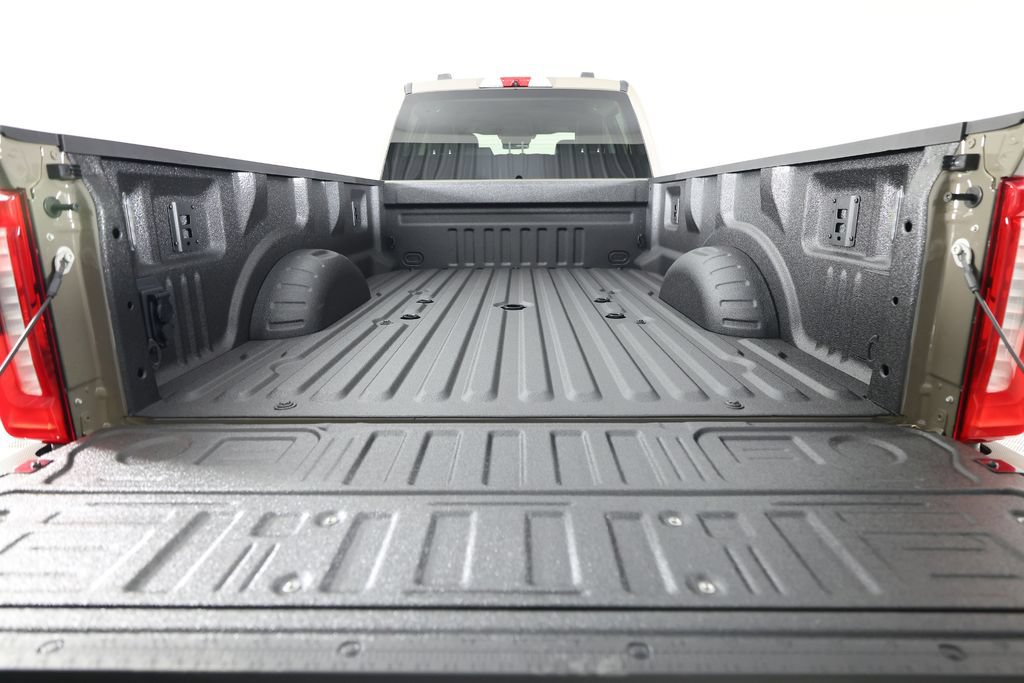 Used 2026 Ford F450 Lariat AWD/4WD image 7