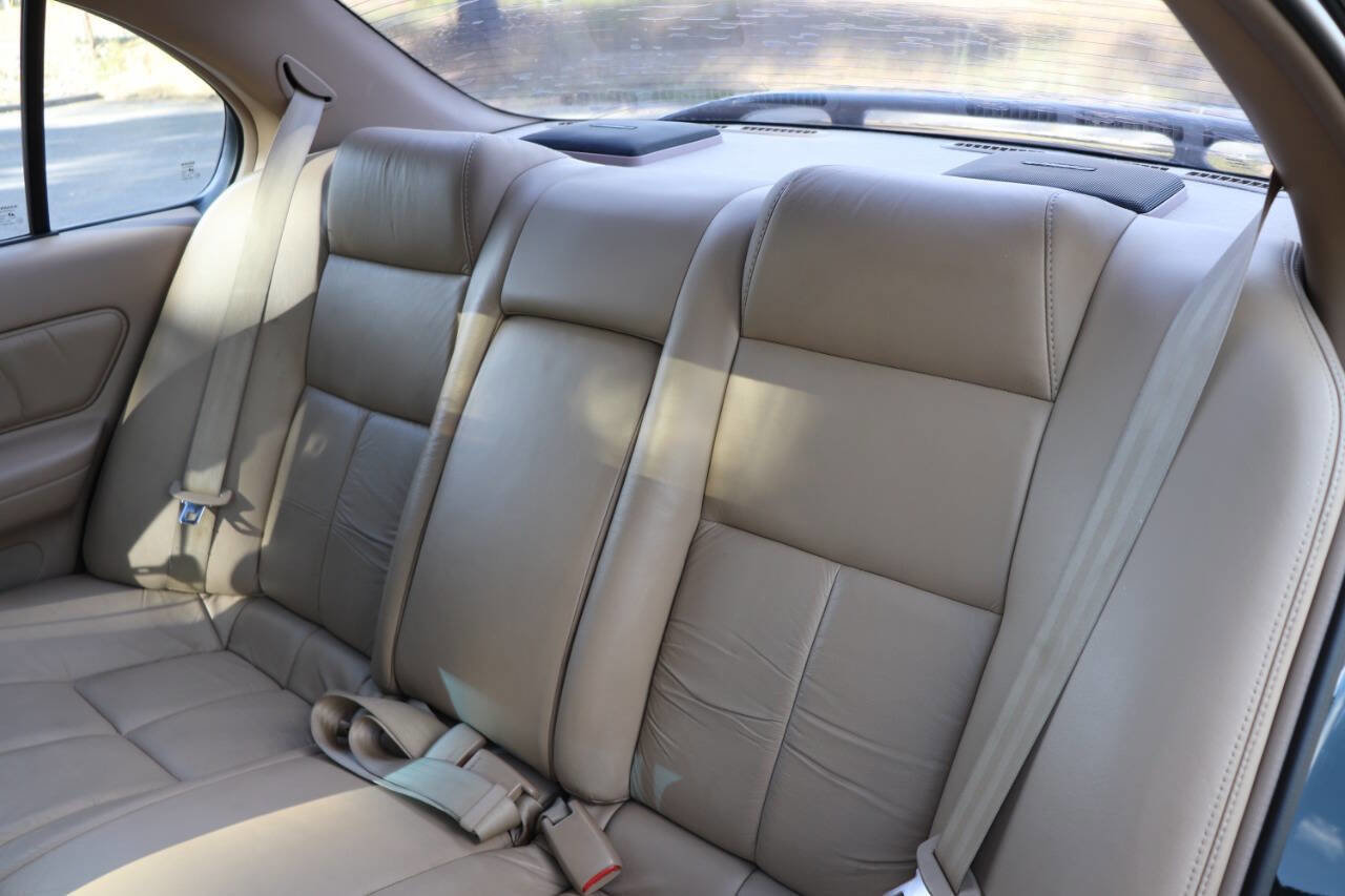 Used 1997 Nissan Maxima GXE FWD image 30