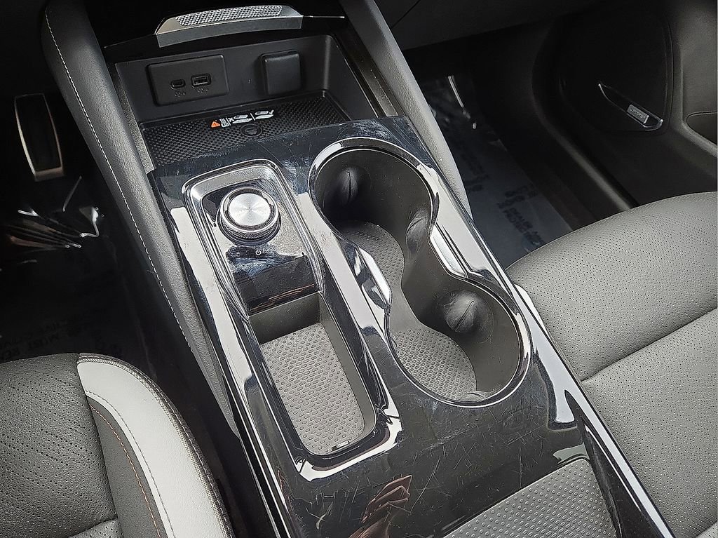 Used 2025 Buick Envision Sport Touring image 30