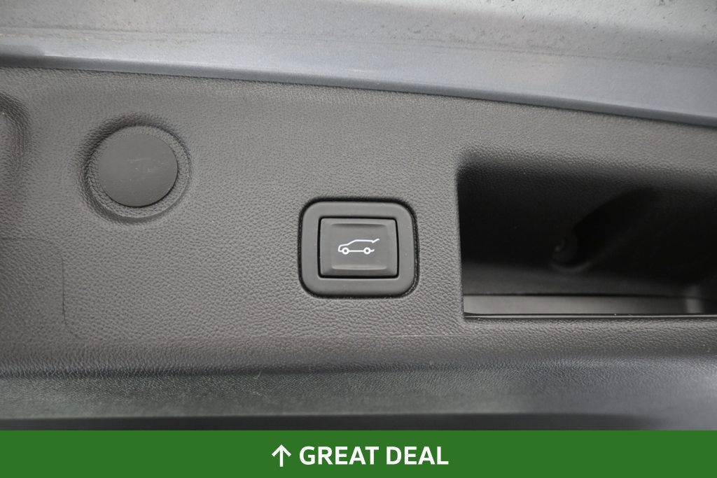 Used 2023 Chevrolet Equinox LT AWD/4WD image 27