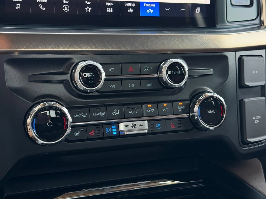 New 2026 Ford F350 King Ranch w/ FX4 Off-Road Package AWD/4WD image 26