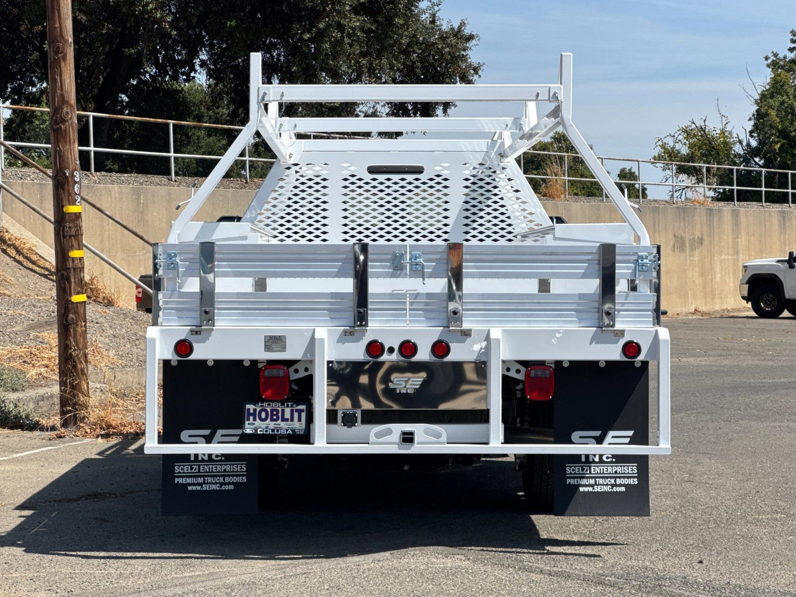 New 2025 Ford F550 4x4 Regular Cab Super Duty image 4