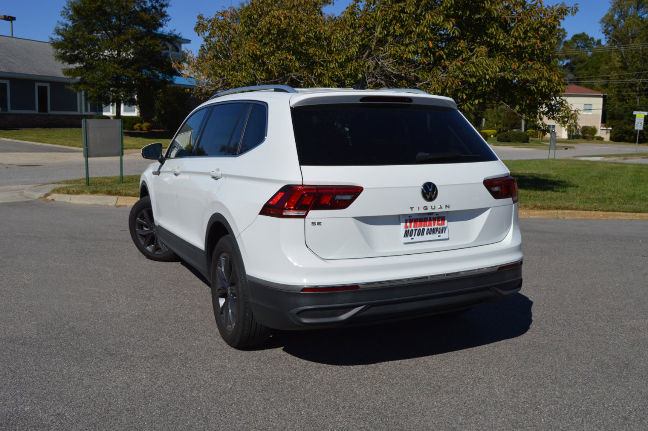 Used 2022 Volkswagen Tiguan SE image 6