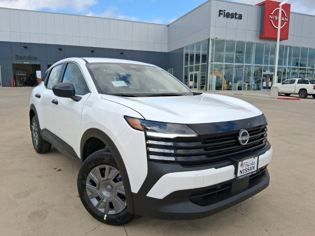 New 2026 Nissan Kicks S