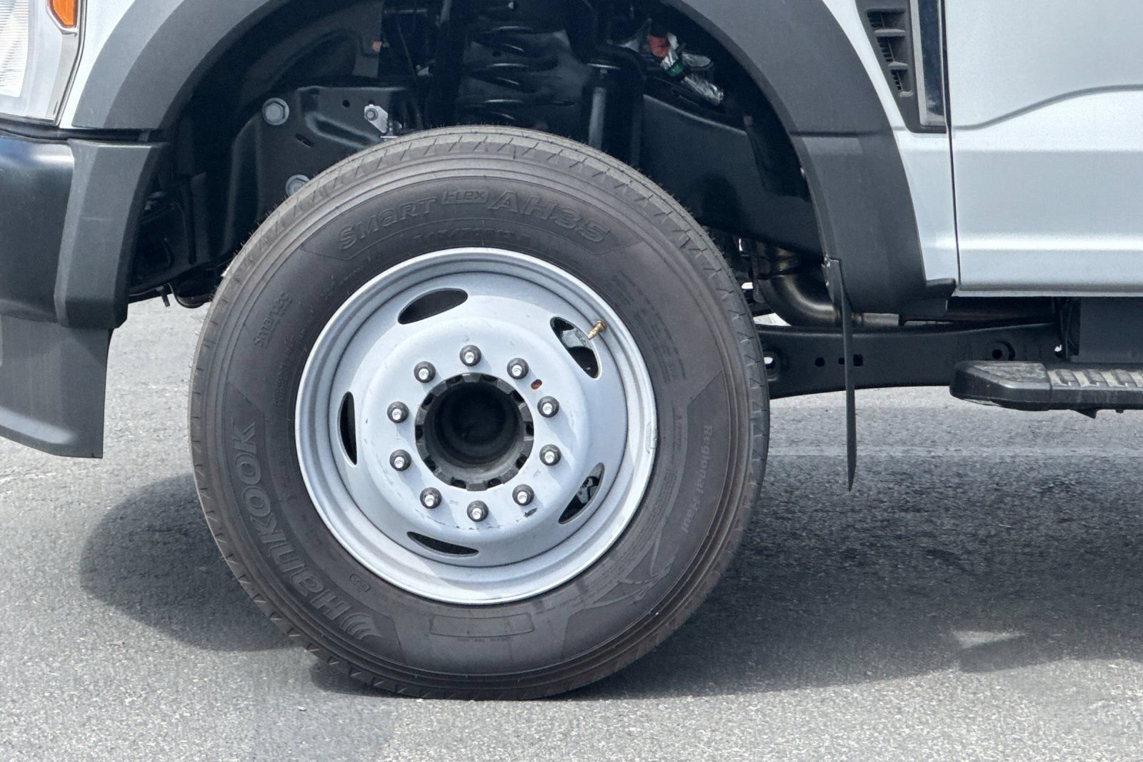 New 2026 Ford F600 2WD Regular Cab Super Duty image 21