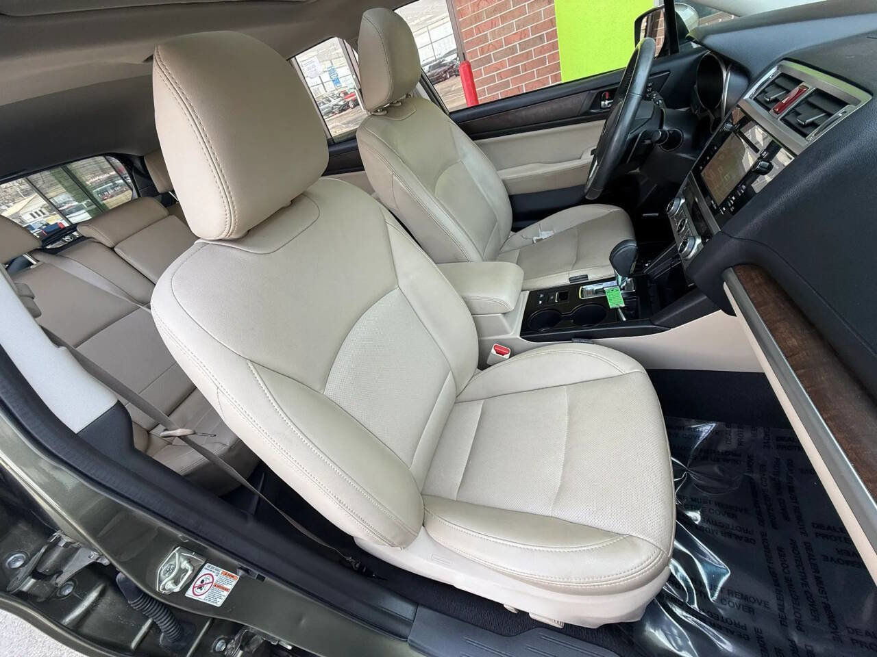 Used 2017 Subaru Outback 2.5i Limited image 8