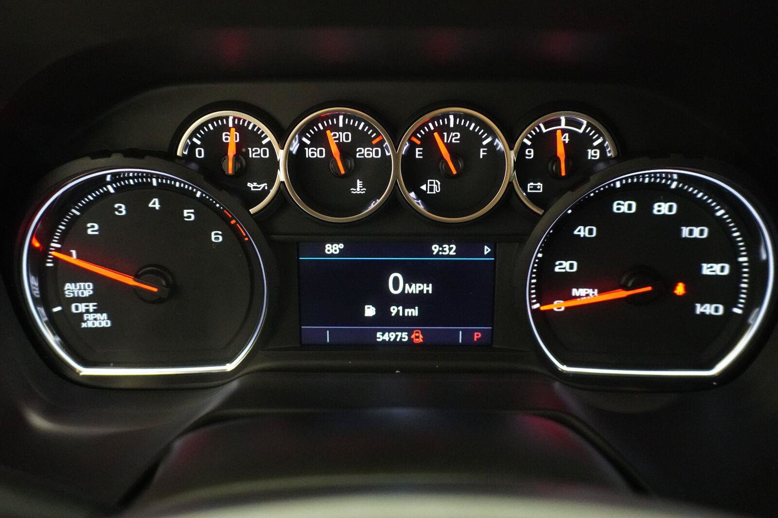 Used 2023 Chevrolet Tahoe LS RWD image 11
